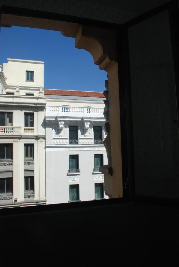 Hostal Avenida Madrid Exterior foto