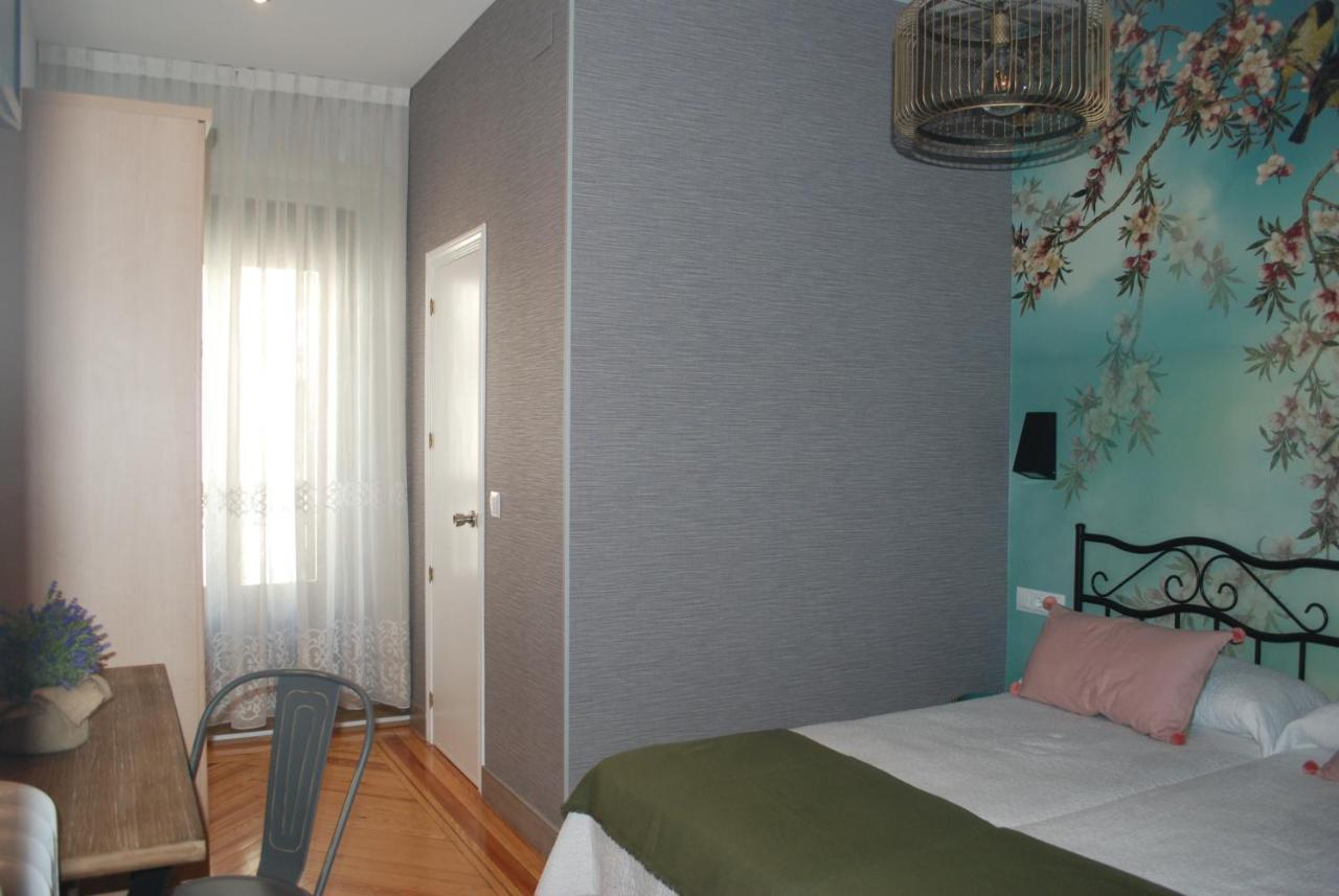 Hostal Avenida Madrid Exterior foto